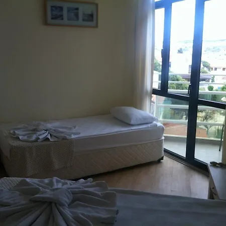 酒店 Poseidon Çeşme